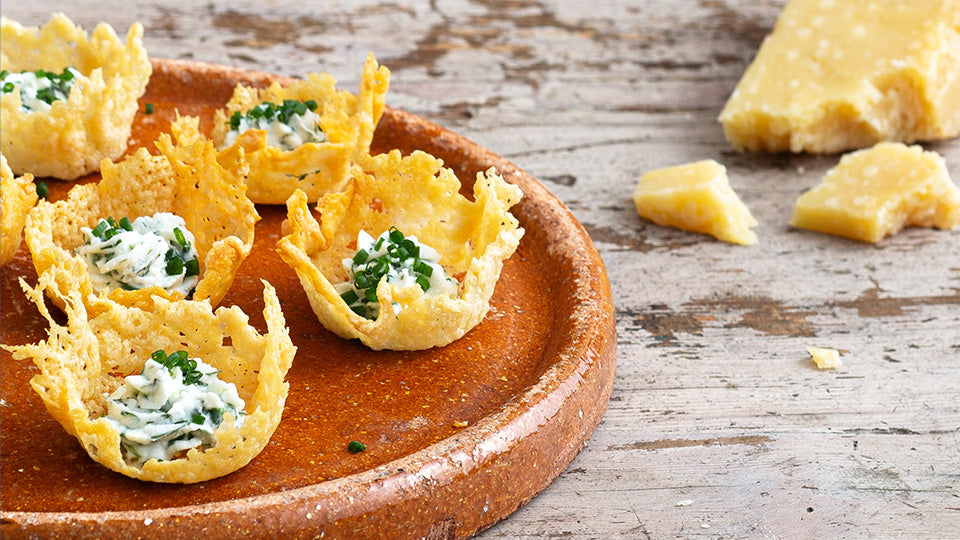 GALMESAN BASKETS WITH GOAT’S CURD
