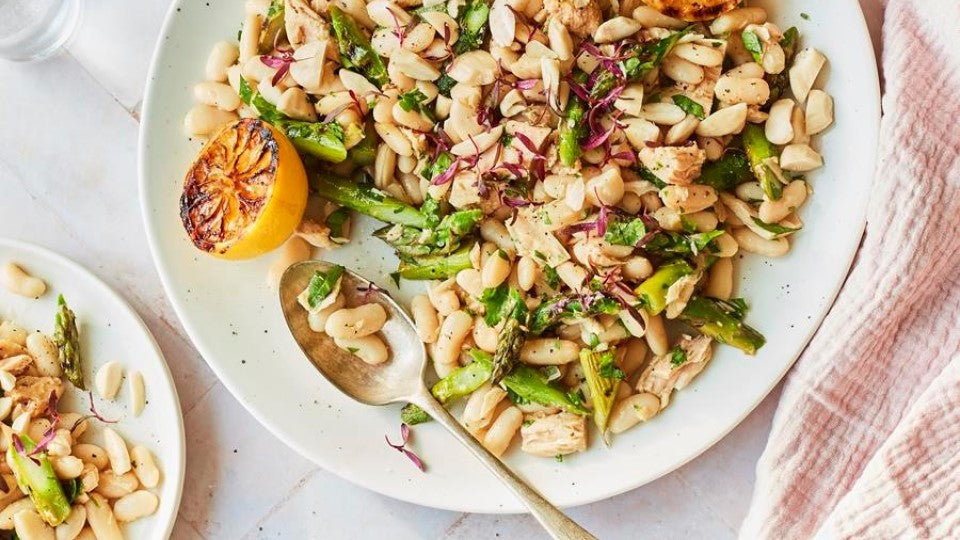 TUNA, WHITE BEAN AND ASPARAGUS SALAD