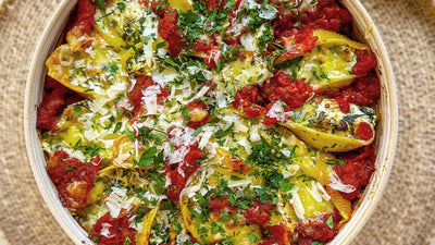 Pasta bake recipe with cheese and tomato sauce 