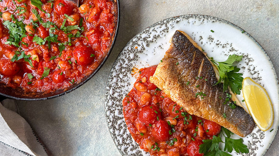 Sea bass with smoky tomato alargada beans