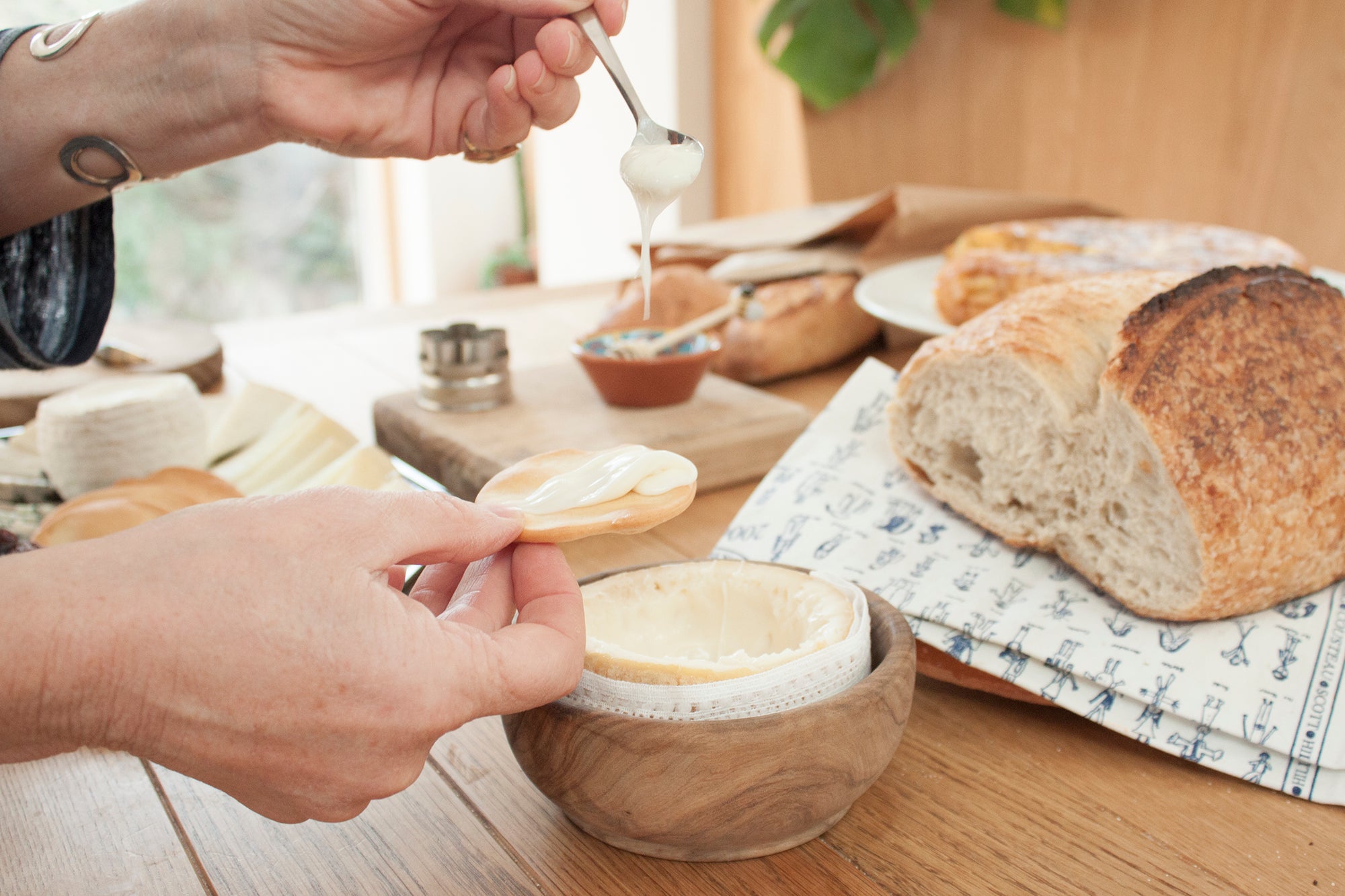 FIVE EASY WAYS TO CREATE A SPANISH INSPIRED CHRISTMAS