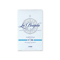 La Brujula sardine can packaging on a white background