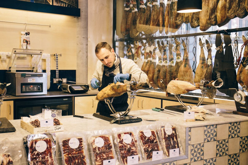 Rapha carving 3 ClaireMenaryPhotography 9202 2C